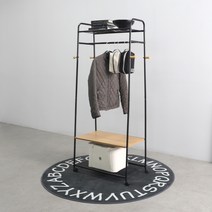 소프시스 튜브 이동식 행거, 티크판넬 + 블랙프레임