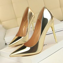 에이홉 메탈릭한 뾰족한 하이힐 10.5cm