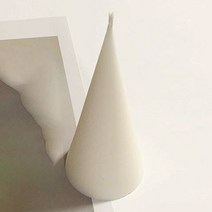 F5NATURE 크리스마스캔들 오브제 원뿔캔들 블랙체리, 화이트