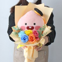 모리앤 카카오리틀프렌즈 비누꽃 인형꽃다발, 학사모어피치