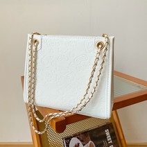 윈윈컴퍼니 귀요미 패턴 사각 체인 숄더백 YT_RC1289