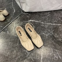 에이홉 포인트 주름 플랫슈즈