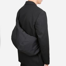 제너 라운드 나일론 크로스백