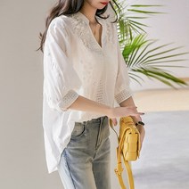 패션풀 슈링 펀칭 자수 블라우스 26347