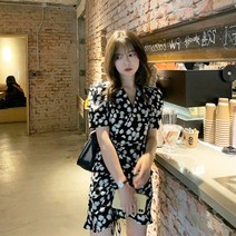[레티고] 꽃무늬 플라워 셔링 랩 원피스