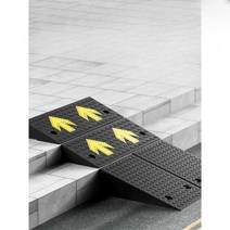 차량진입판 경사로 계단 단차 비탈길 고무 삼각 패드, 100x30x13