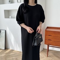 위시엘 배색 7부 소매 플리츠 주름 롱 원피스