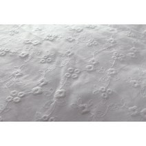 혜인천 대폭 60수 아사면 잎사귀꽃 펀칭 자수원단 광목색 백아이보리색 커텐 이불 의류원단