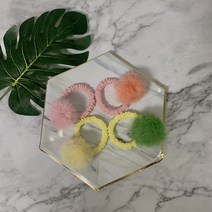 밍크퍼 머리끈 폼폼이 헤어끈 유아 여아 어린이 초등학생 겨울머리끈 털머리끈