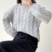 걸즈팩토리 여성용 론치노꽈배기 도톰 국내산 라운드넥 니트