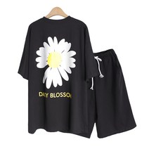 민트위니 여성용 플라워세트 여름 오버핏 반바지 반팔 티셔츠 트레이닝 홈웨어