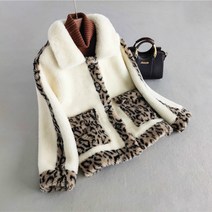 호피무늬 화이트 양털 울퍼 100% 후리스 레오파드 모피퍼코트 양모코트 빅카라 A라인 가오리핏 겨울숏코트 스노우화이트 겨울왕국 청담동 럭셔리 겨울울코트 여성큰옷 모피