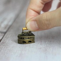 엔틱 감성 디테일 살아있는 옛날 다리미 미니어쳐 선반 현관꾸미기 아들방인테리어 베란다 책상, 색상_버니쉬, 상세페이지 참조