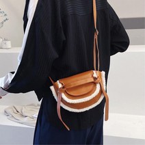 여자 털장식 하프문백 귀여운 가죽 미니백 보세가방 ootd 여성가방