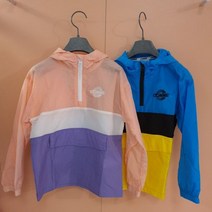 쁘띠앙팡 4층 꼼므모아 NC부산대점 창고대개방 얼른겟 하세요 간지나는 바람막이 반집업후드 블럭반집업후드티
