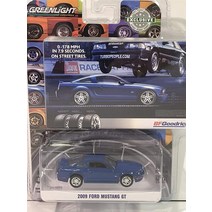 Greenlight 30139 BF Good Rich Vintage Ad Cars - 2009 Ford Mustang GT 0-178 MPH 7.9 초 만에 스트리트 타이어(취미