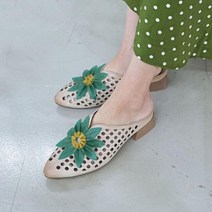 브이와이 여자 봄블로퍼 펀칭 꽃무늬 해바라기 슬리퍼