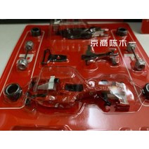 1:64 교쇼 페라리 F2004 #1 #2 다이트 합금 조립 자동차 장식 모델 완구 컬렉션, 01 f2004-2