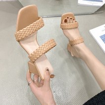 여성 어그 슬리퍼 코스트코 밴딩 털 패딩 퍼 통굽 키높이 양털 뽀글이 밍크 겨울 남자 발편한 다이소 구름 뚱카롱 짱구 상어 퀼트 어린이집교사 천 고양이캐릭터 스마일 방한 2022