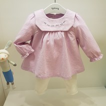 아가방 30% 봄 베이비페어! 퍼플 바이올렛 화사한 라벤다 컬러 어쩔거야 A라인 원피스형 상하세트! 스퀘어 카라 블라우스+ 화이트 일자바지 유아 상하복! 편한 외출복 요기!