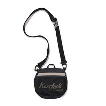 [국내매장판]코닥가방 메쉬 크로스백 CHARCOAL 차콜 K2143LBG23CHC