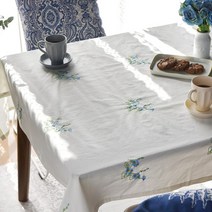 벨라이프 블루에블라썸 자수 테이블보, 내츄럴 + 블루, 2인(130 x 130 cm)