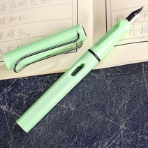 만년필입문 저가 만년필 2021 새로운 도착 크리 에이 티브 중공 클립 플라스틱 만년필 학생 자세 교정 0.38mm 0.5mm 잉크 펜 편지지 만년필, F, 연한 초록색