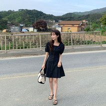 이프 진청 흑청 데님 퍼프 미니 플레어 원피스 ops