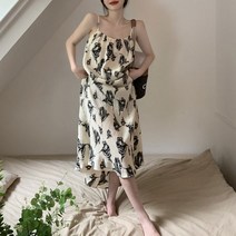 [랜덤플레이] 바캉스룩 등 트임 리본 플라워 롱원피스