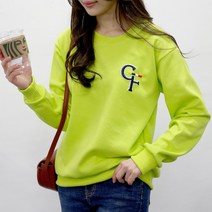 여자친9 시크한 영문 볼륨자수 맨투맨 빅사이즈 (S~2XL)