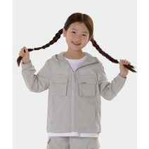 국내매장 정품 스노우피크어패럴 SNOWPEAK APPAREL S23MKRWB85 키즈 루트 아웃포켓 바람막이 Light Beige