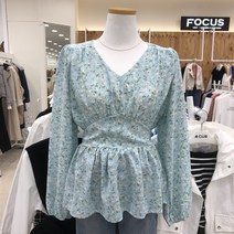 포커스 허리 리본 플라워V넥 블라우스 FS2A7BL00660