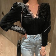 떳다그녀 주아 레이스 벨벳 블라우스