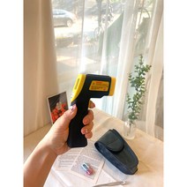쿠킹플러스 적외선온도계(550도) / 비접촉체온계 적외선온도센서 온도측정기 비접촉열체크 비접촉식온도계 디지털온도계 베이킹도구 베이킹용품 휴대용 열감지온도계