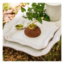 코스타노바 바로코 화이트 14cm 사각 브래드접시