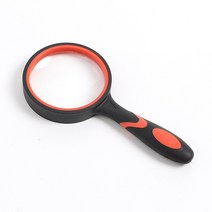 노인 할아버지 눈 시력 확대 돋보기 할머니 신문 어르신 눈침침
