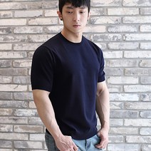 보스트핏 머슬핏 라운드넥 반팔 티셔츠
