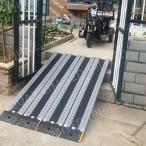 이동식 트럭슬로프 휠체어경사로 장애인경사판 미끄럼방지 계단경사로 단차해소기 트럭상하차발판, 장1.6m x 폭25cm (1EA)
