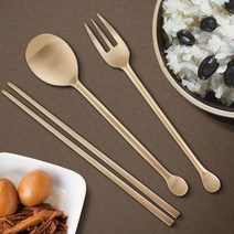 어린이둥근꼬리숟가락 방짜 신혼 각인 부부 세트 유기포크 수저 젓가락 놋 SWAA8377, 쿠팡 본상품선택, 쿠팡 둥근꼬리포크, 쿠팡 본상품선택