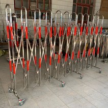 이동식 접이식 자바라 바리케이트 보안 안전휀스 울타리 바퀴식 공장 입구 진입금지 아파트, 1.8m 높이 주문제작 미터 당 가격