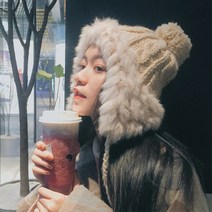 니트 모자 스노우 스키 레이 펑 모자 플러스 벨벳 울 모자 여성의 겨울 귀 보호 따뜻한 모피 공 토끼 모피 모자 YQ102721