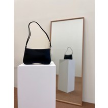 드나 D디자이너브랜드가방 웨이브백 국내생산 소가죽 숄더백