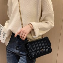 더퍼플 퀼팅 가방 패션잡화 체인 쇼핑몰 크로스백 오피스룩 crossbody bag 백팩 슬링백 크로스백 여성가방 여성크로스백 핸드폰가방 메신저백 토트백 숄더백 버킷백 파우치 미니가방