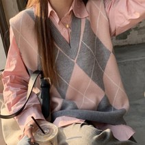 케이에비뉴 브이넥 아가일 니트 베스트