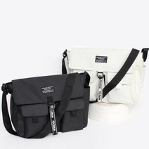 10대 20대 학생 스트릿룩 코디용 크로스백 캐쥬얼백