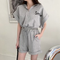 코지일이삼 코지23 여자 캐주얼 패션 스마일 자수 반바지 밴딩 점프수트 (8481706)