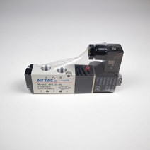 AirTAC 공압 솔밸브 싱글 5포트 2위치 AC220V 1/8인치 4V11006A