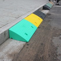 차량진입판 카업 발판 문턱 경사로 이동식 경사판 진입 차량 휠체어 장애인, AT