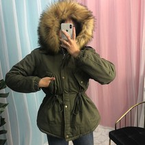 데이니크 / 루즈핏 스트링 빅라쿤후드 숏야상점퍼