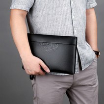 쇼미코리아 남자 남성 중년 손가방 미스터타투 클러치백